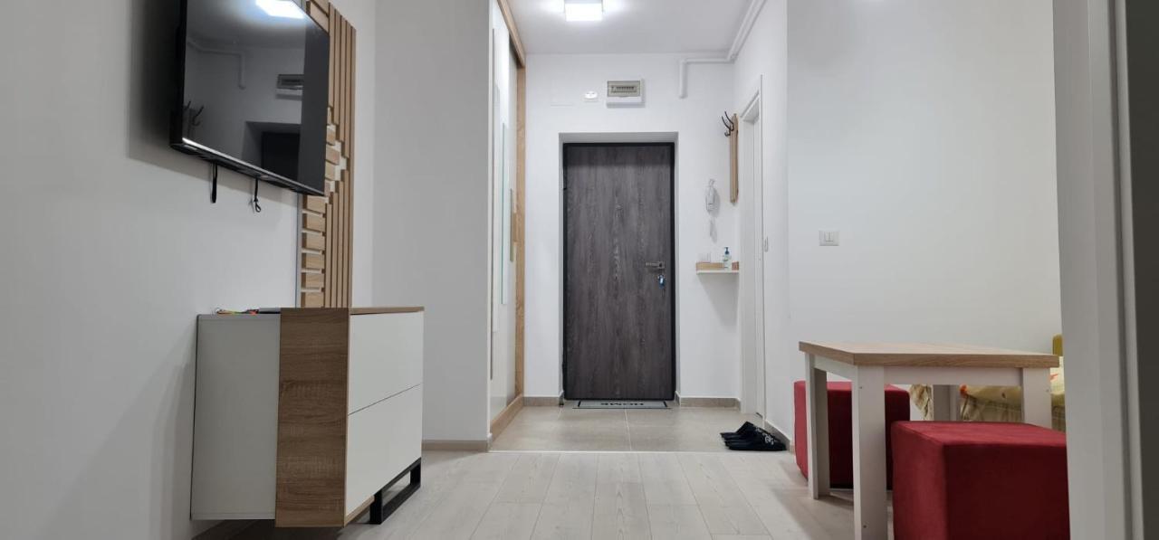 Studio Spatios,Intim+ Loc Parcare Propriu,Vedere Panoramica,Utilat De Lux Bukarest Exterior foto