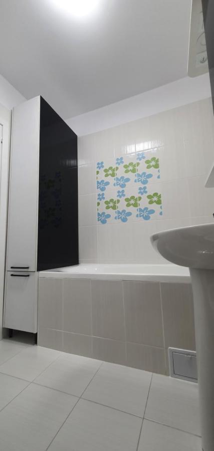 Studio Spatios,Intim+ Loc Parcare Propriu,Vedere Panoramica,Utilat De Lux Bukarest Exterior foto