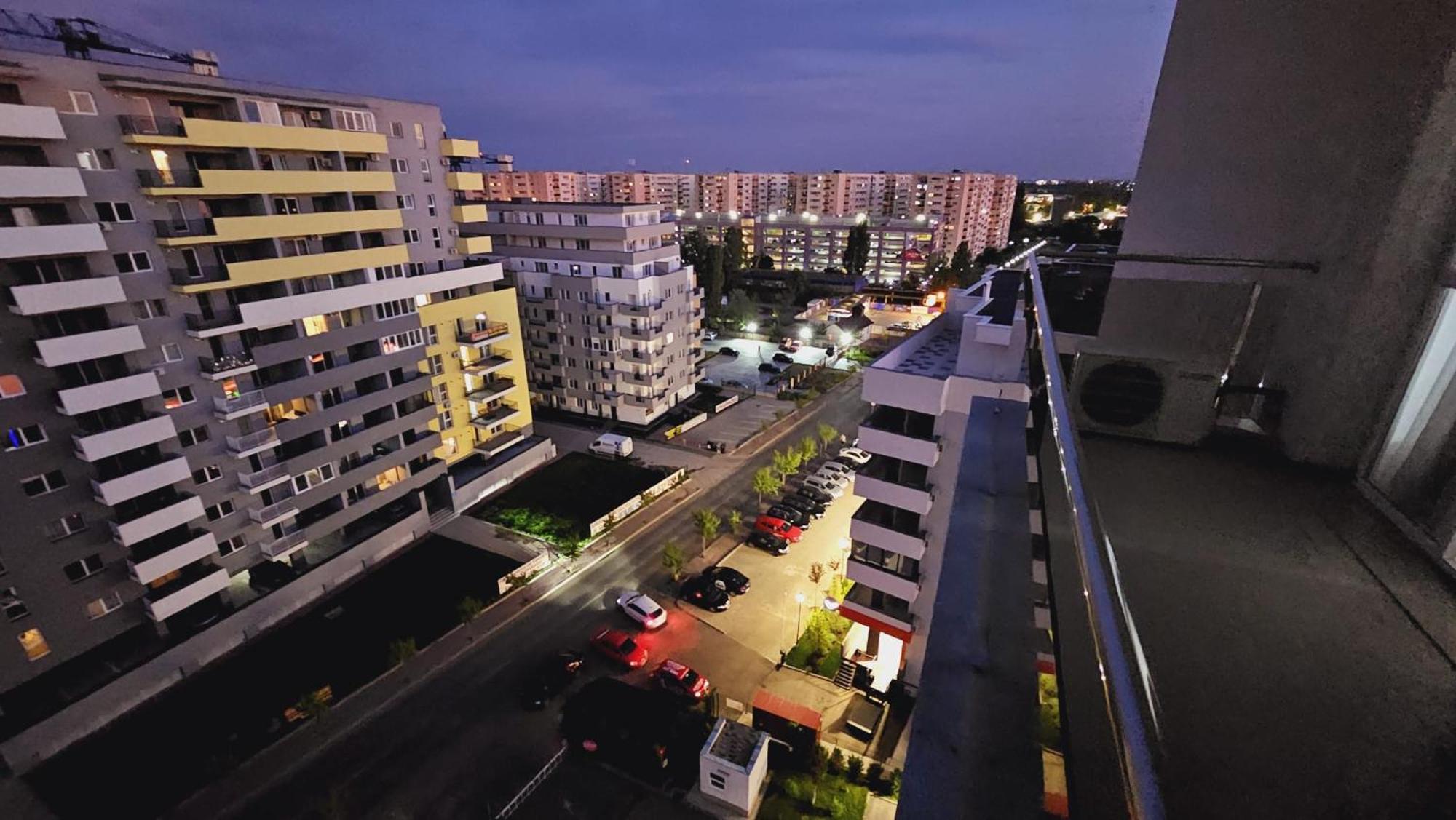 Studio Spatios,Intim+ Loc Parcare Propriu,Vedere Panoramica,Utilat De Lux Bukarest Exterior foto